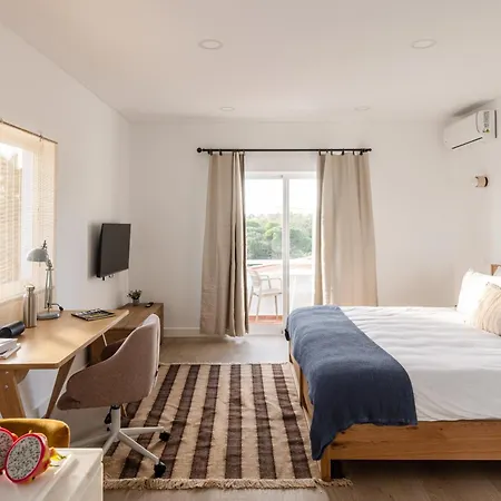 Outsite Vilamoura - Work, Connect, Explore 3*