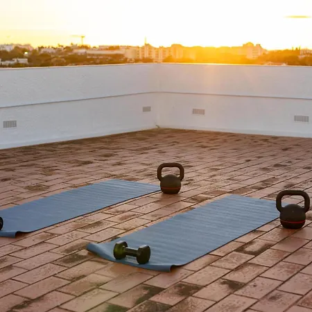 Outsite Vilamoura - Work, Connect, Explore Aparthotel Quarteira