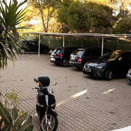 Outsite Vilamoura - Work, Connect, Explore 3*